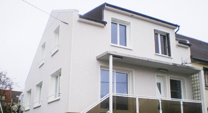 VinyTherm Fassade in der Farbe Alpin.